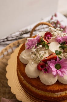 Naked Cake