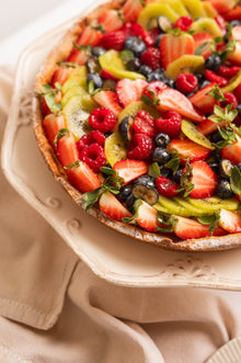 Crostata con crema e frutta fresca