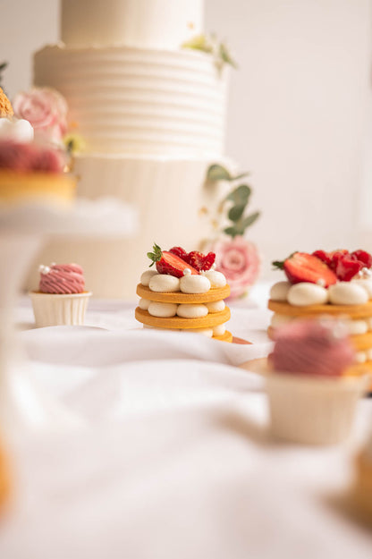Lo sweet table