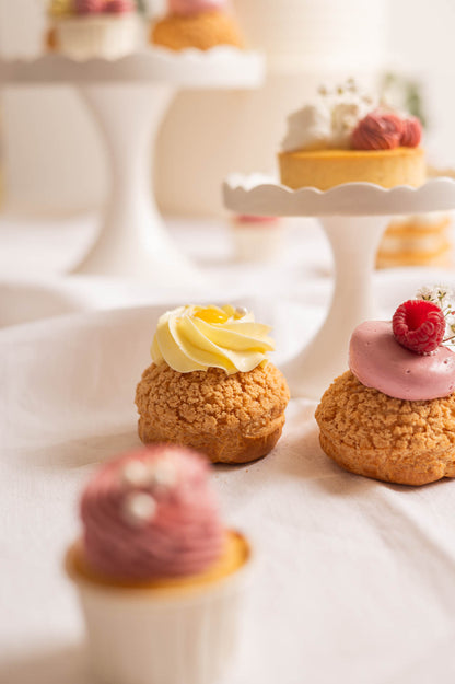 Lo sweet table