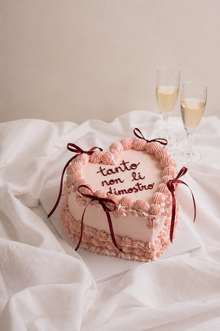 Vintage Heart Cake